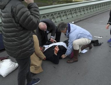 Επίθεση στο Λονδίνο: Πέντε νεκροί - 40 τραυματίες - Συγκλονιστικές οι μαρτυρίες (φωτό)